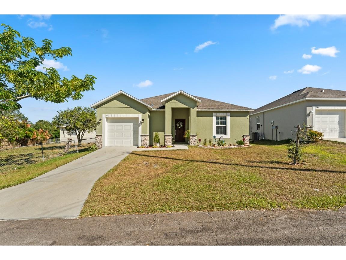 242 E Main Street Haines City FL 33844 O6154217 image1