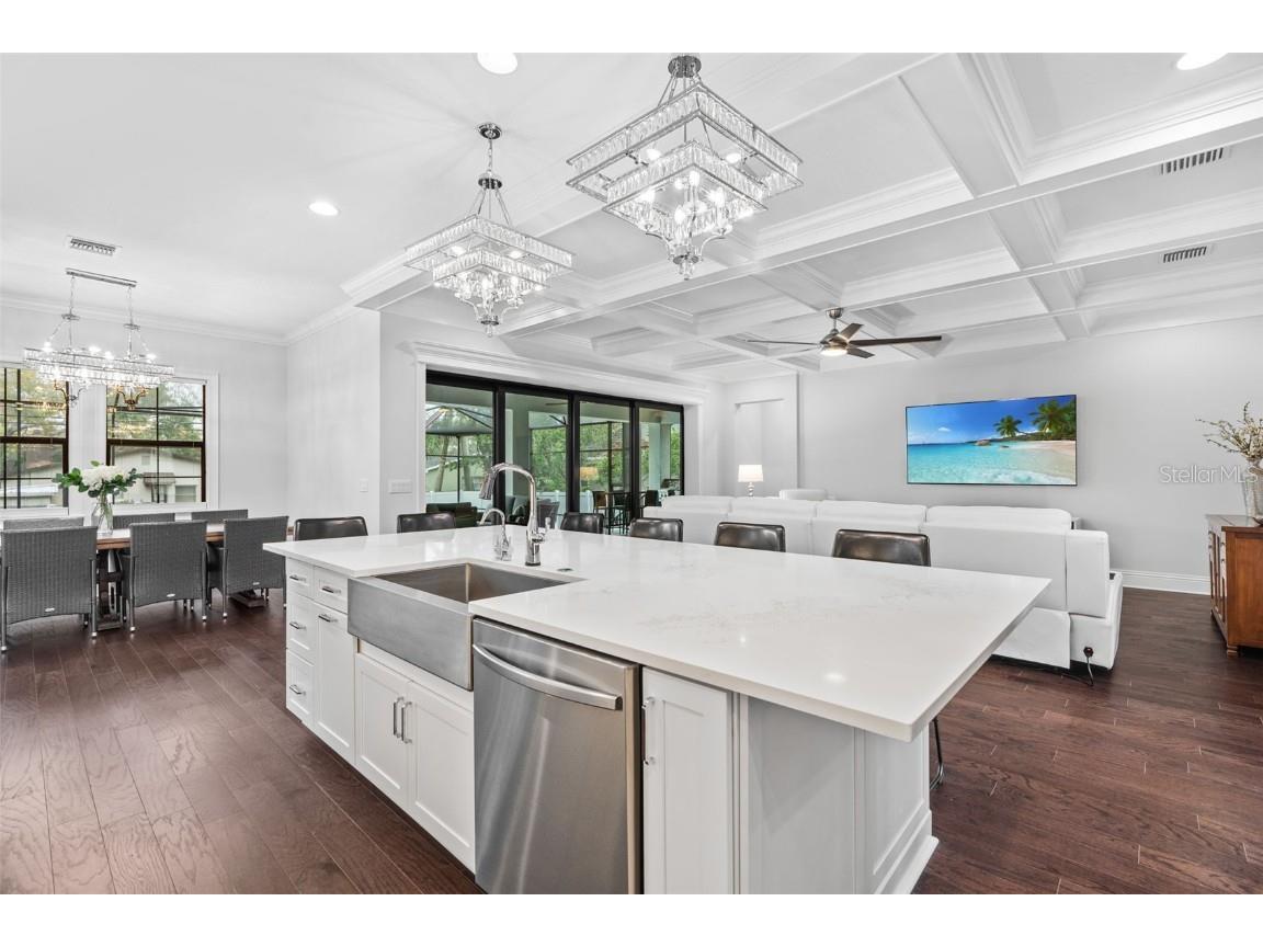 242 Estado Way NE Saint Petersburg FL 33704 TB8348460 image30