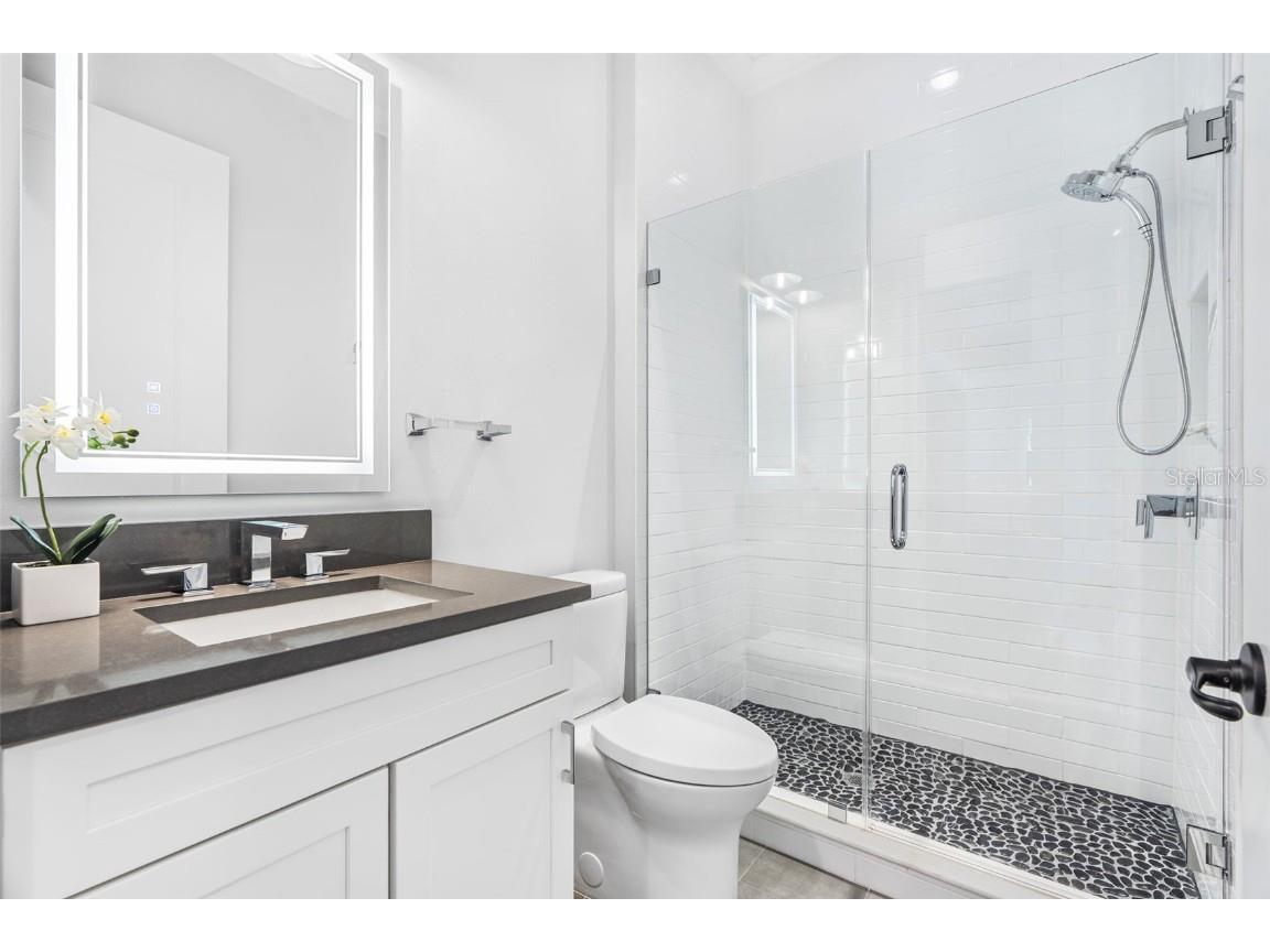 242 Estado Way NE Saint Petersburg FL 33704 TB8348460 image41