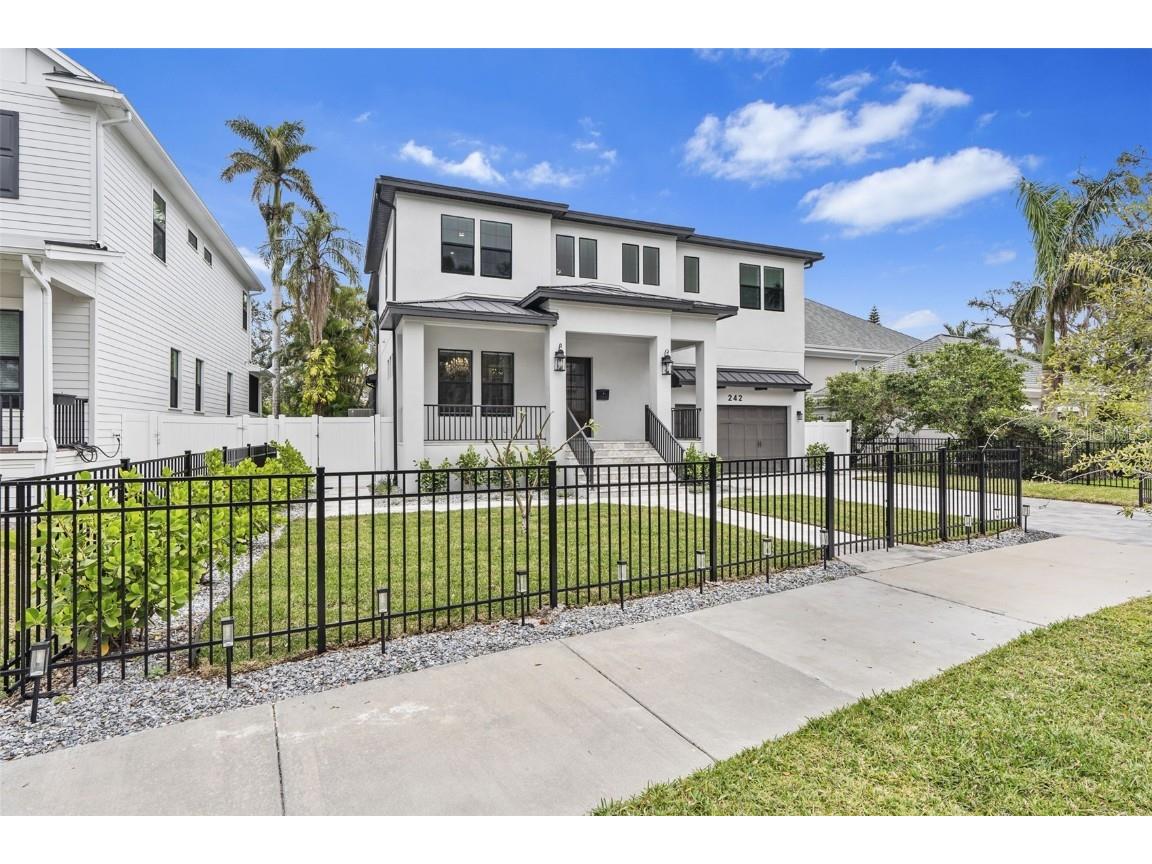 242 Estado Way NE Saint Petersburg FL 33704 TB8348460 image5