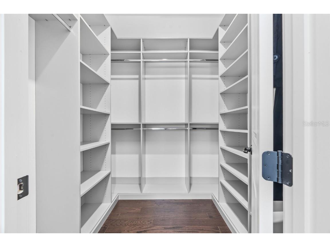 242 Estado Way NE Saint Petersburg FL 33704 TB8348460 image65