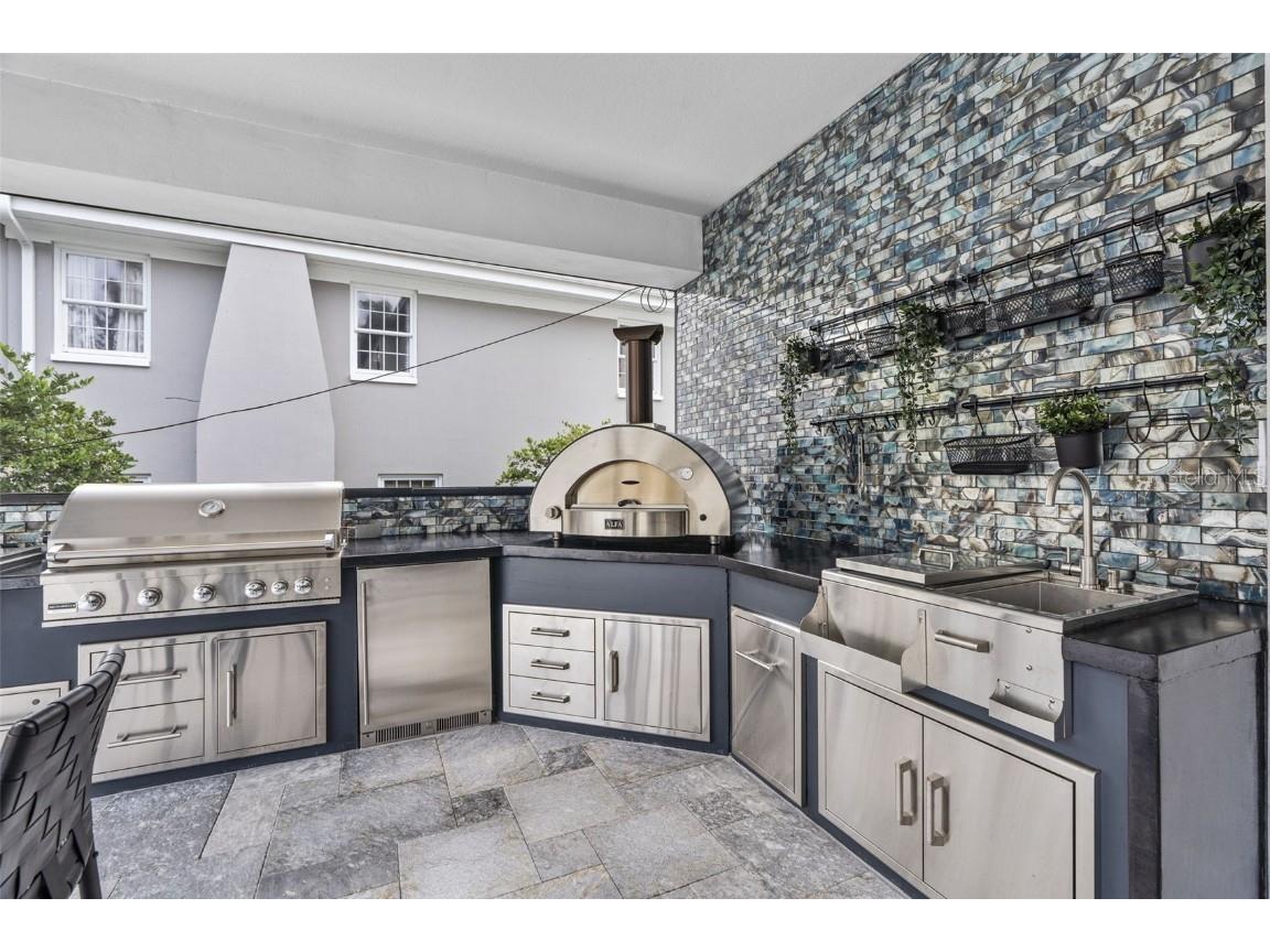 242 Estado Way NE Saint Petersburg FL 33704 TB8348460 image69