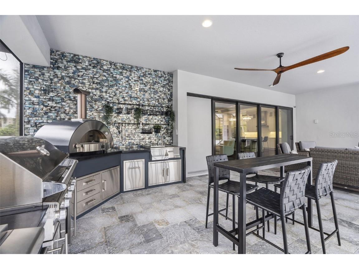 242 Estado Way NE Saint Petersburg FL 33704 TB8348460 image70