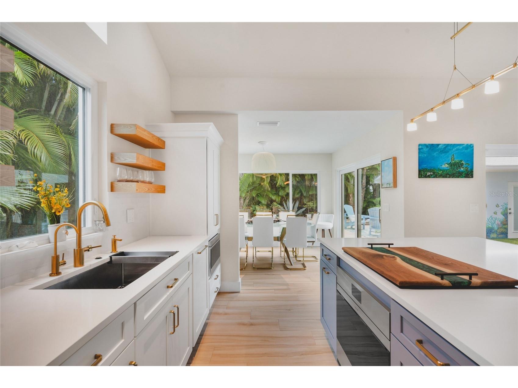 242 Gladiolus Street Anna Maria FL 34216 A4694474 image14