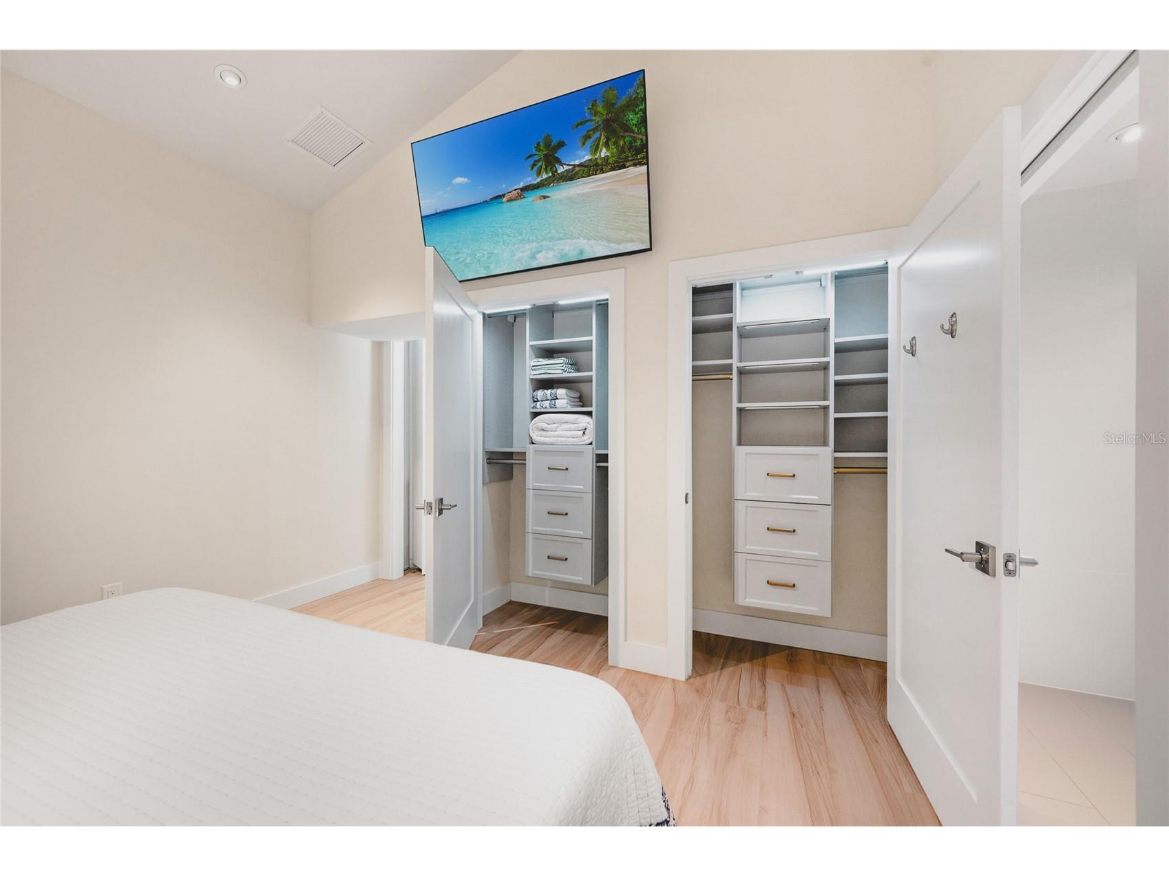 242 Gladiolus Street Anna Maria FL 34216 A4694474 image23