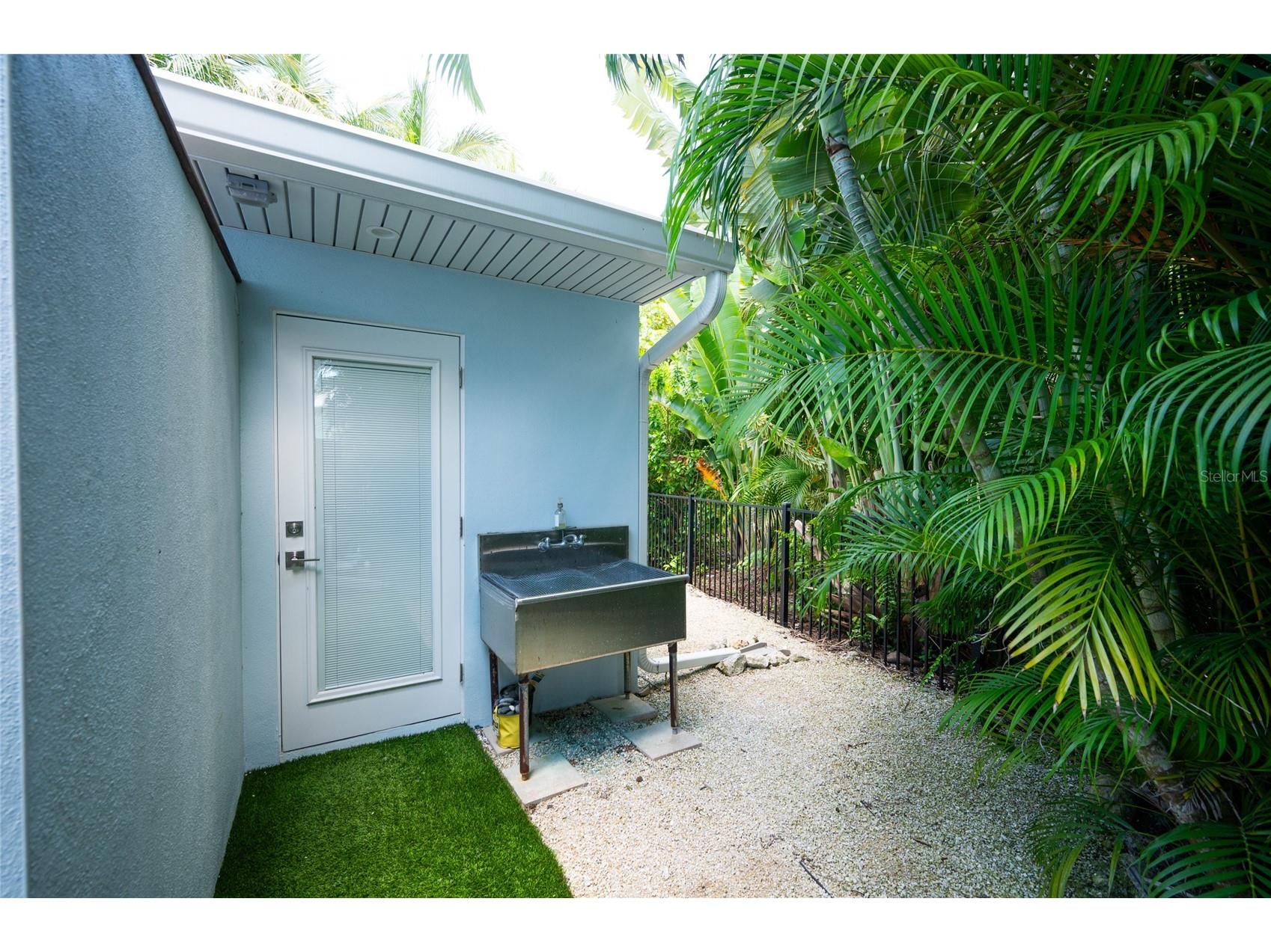 242 Gladiolus Street Anna Maria FL 34216 A4694474 image55