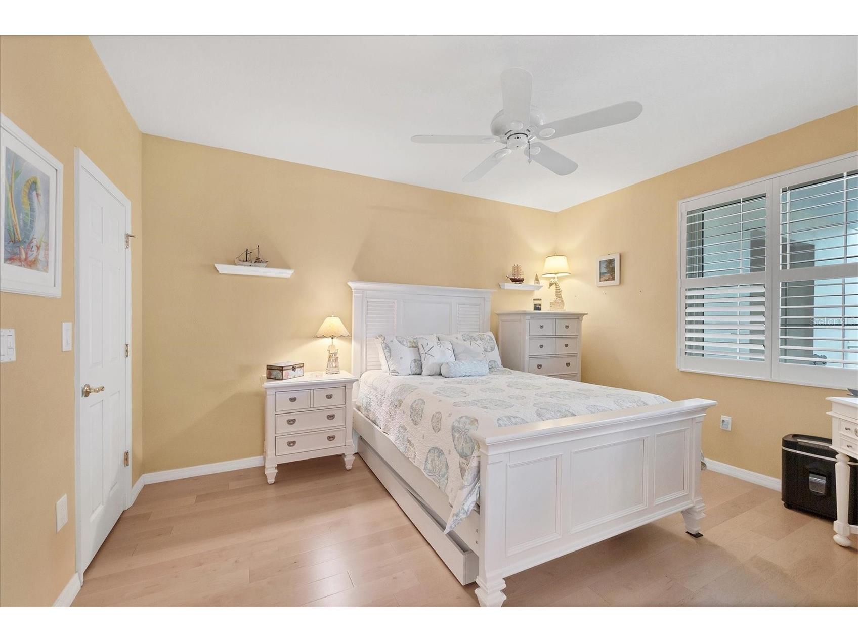 242 Hidden Bay Drive #302 Osprey FL 34229 - LITTLE SARASOTA BAY A4678187 image16