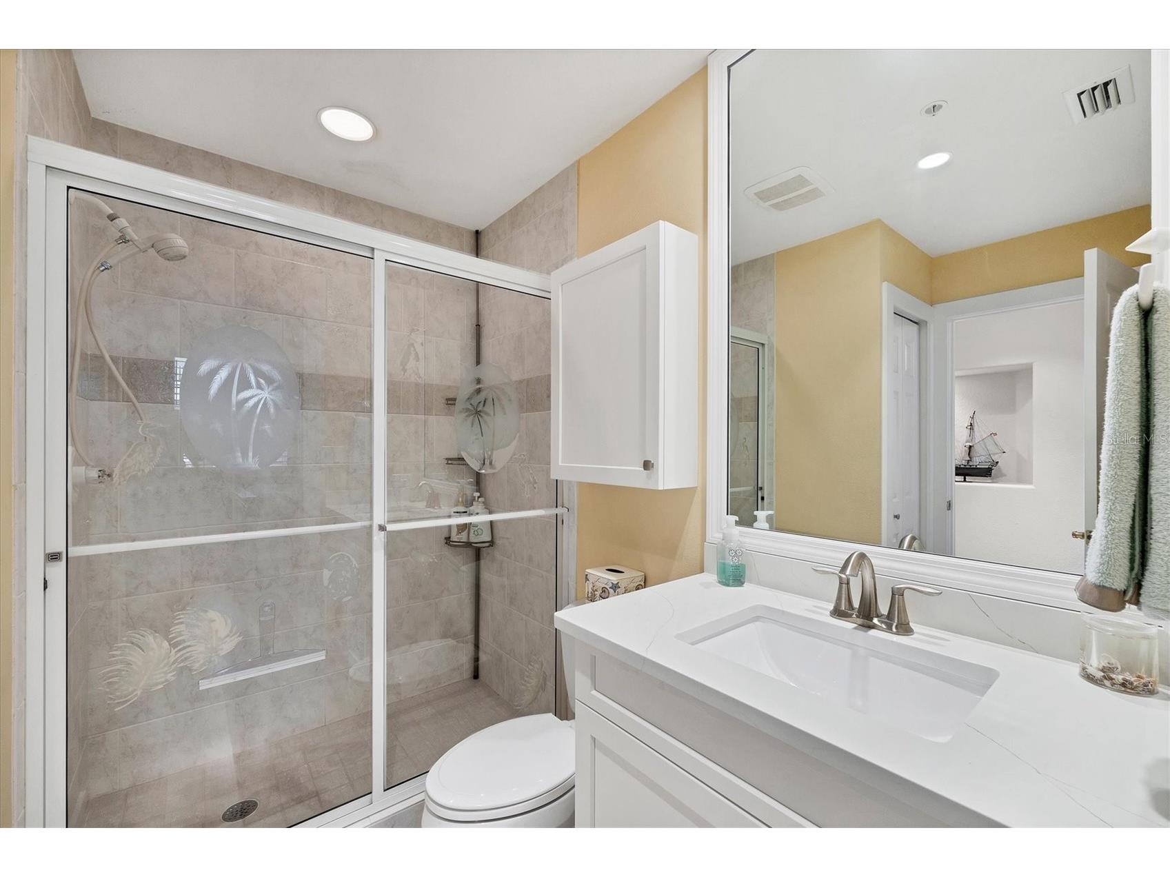 242 Hidden Bay Drive #302 Osprey FL 34229 - LITTLE SARASOTA BAY A4678187 image18