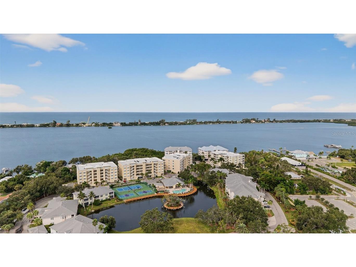 242 Hidden Bay Drive #401 Osprey FL 34229 D6143964 image1