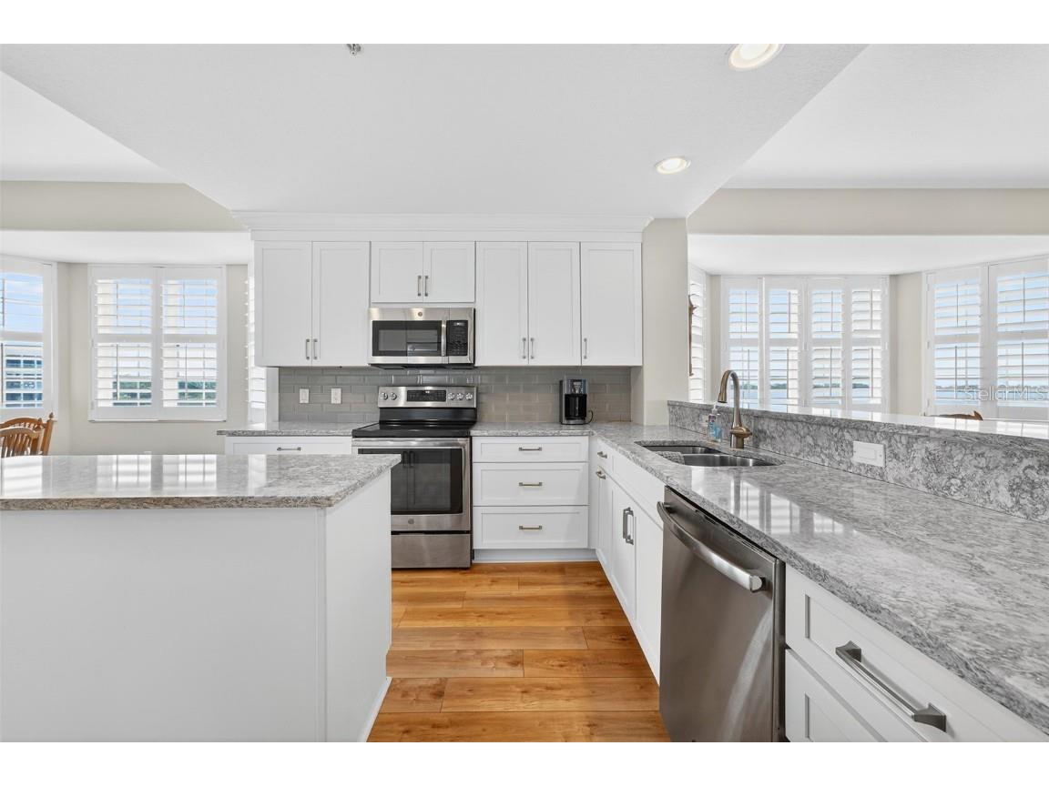 242 Hidden Bay Drive #401 Osprey FL 34229 D6143964 image10