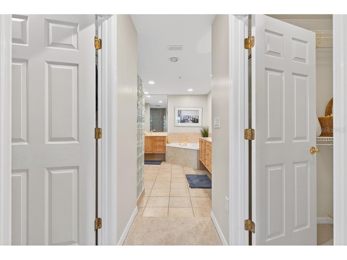 242 Hidden Bay Drive #401 Osprey FL 34229 D6143964 image28