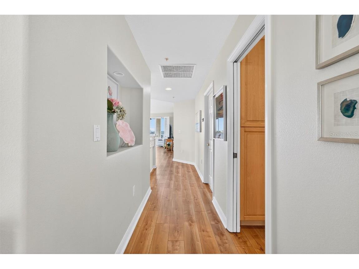 242 Hidden Bay Drive #401 Osprey FL 34229 D6143964 image6