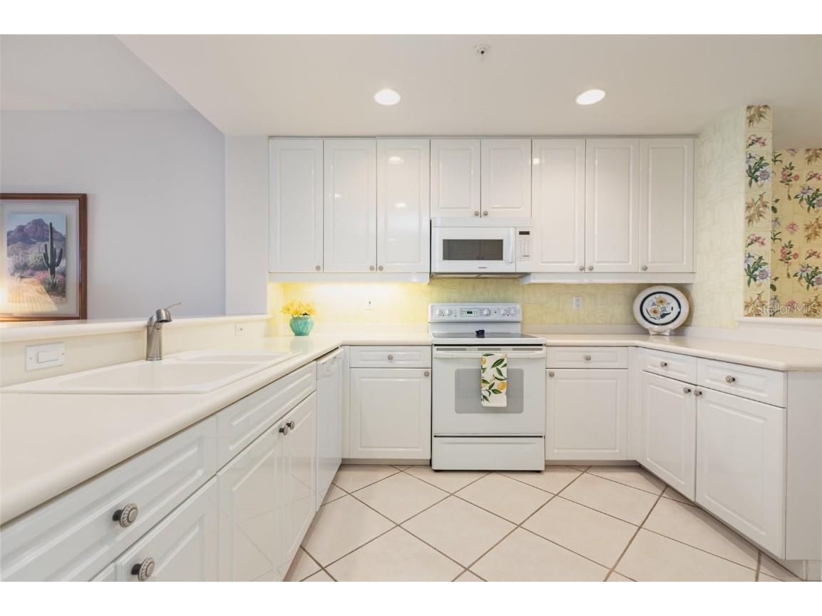 242 Hidden Bay Drive #603 Osprey FL 34229 - LITTLE SARASSOTA BAY A4650286 image9