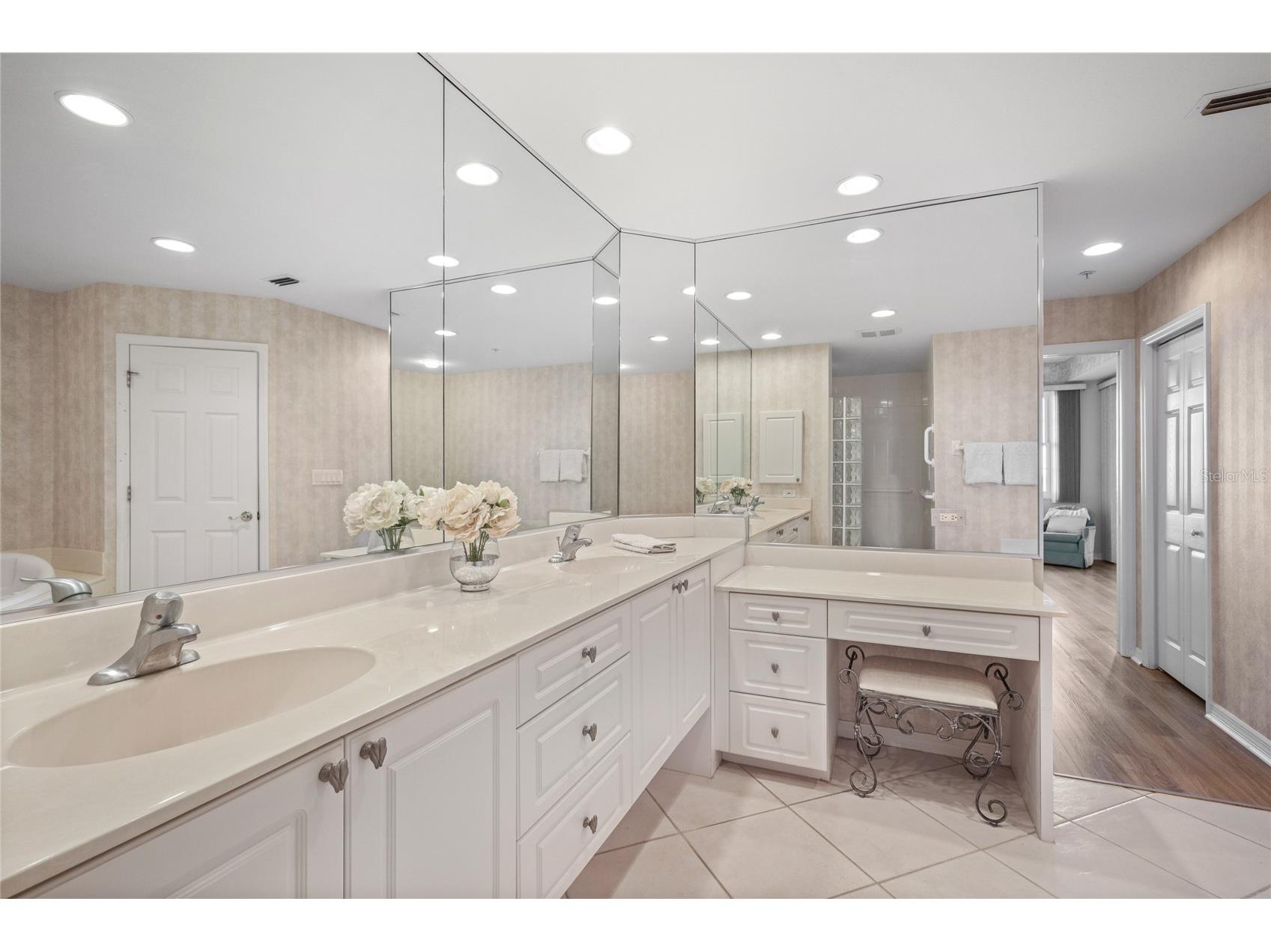 242 Hidden Bay Drive #603 Osprey FL 34229 - LITTLE SARASSOTA BAY C7520107 image38