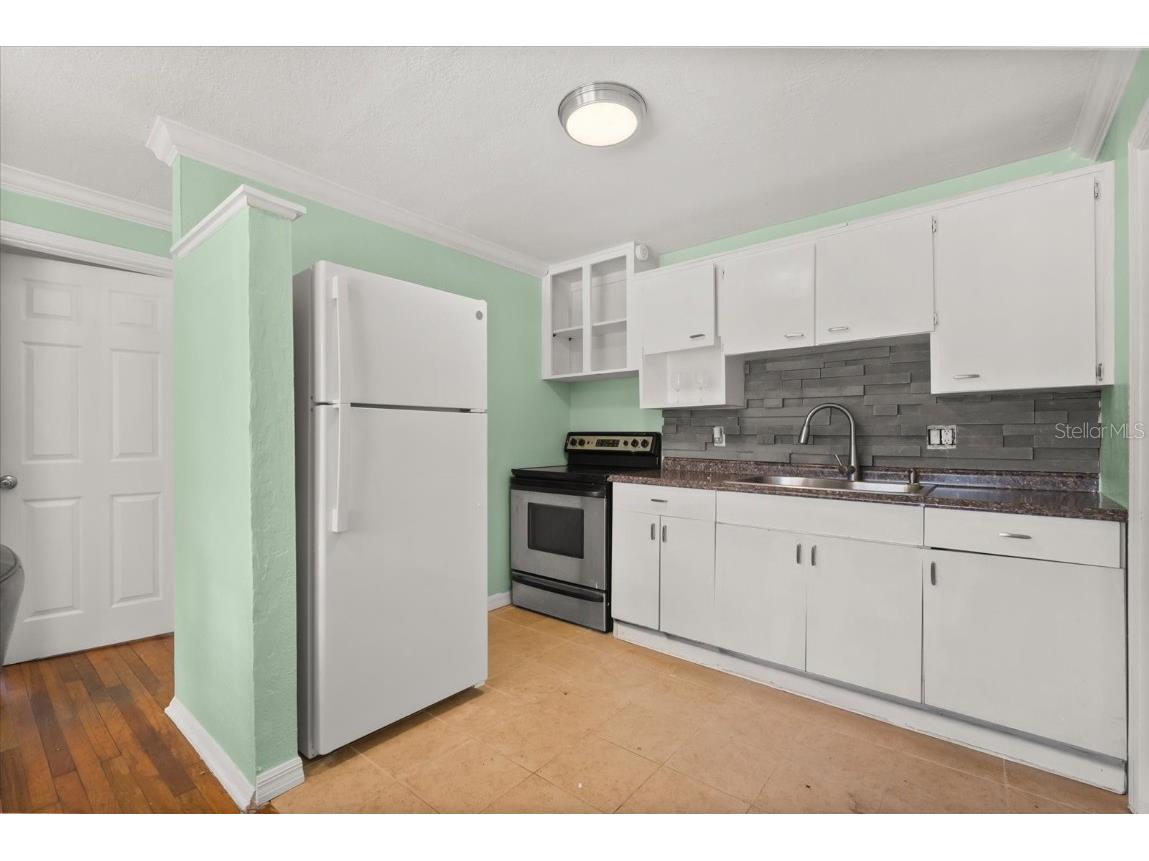 242 Howard Boulevard Longwood FL 32750 O6365965 image5