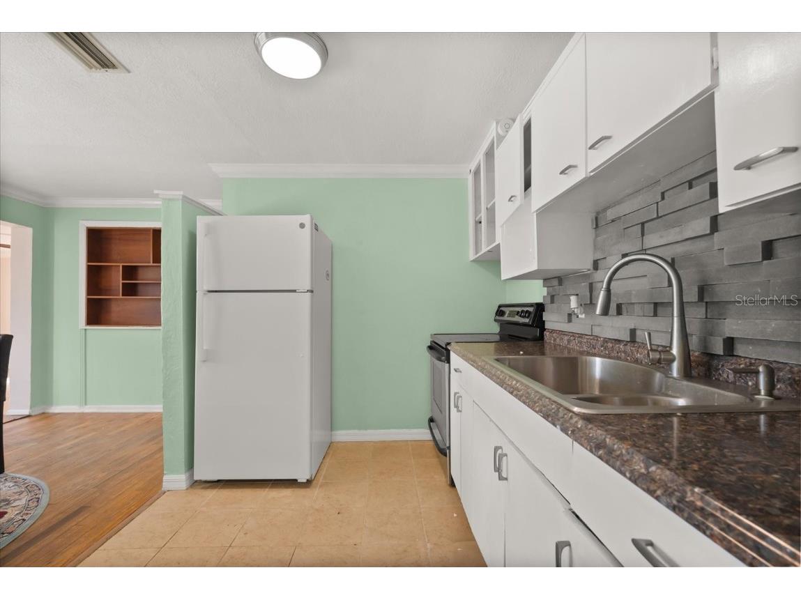 242 Howard Boulevard Longwood FL 32750 O6365965 image7