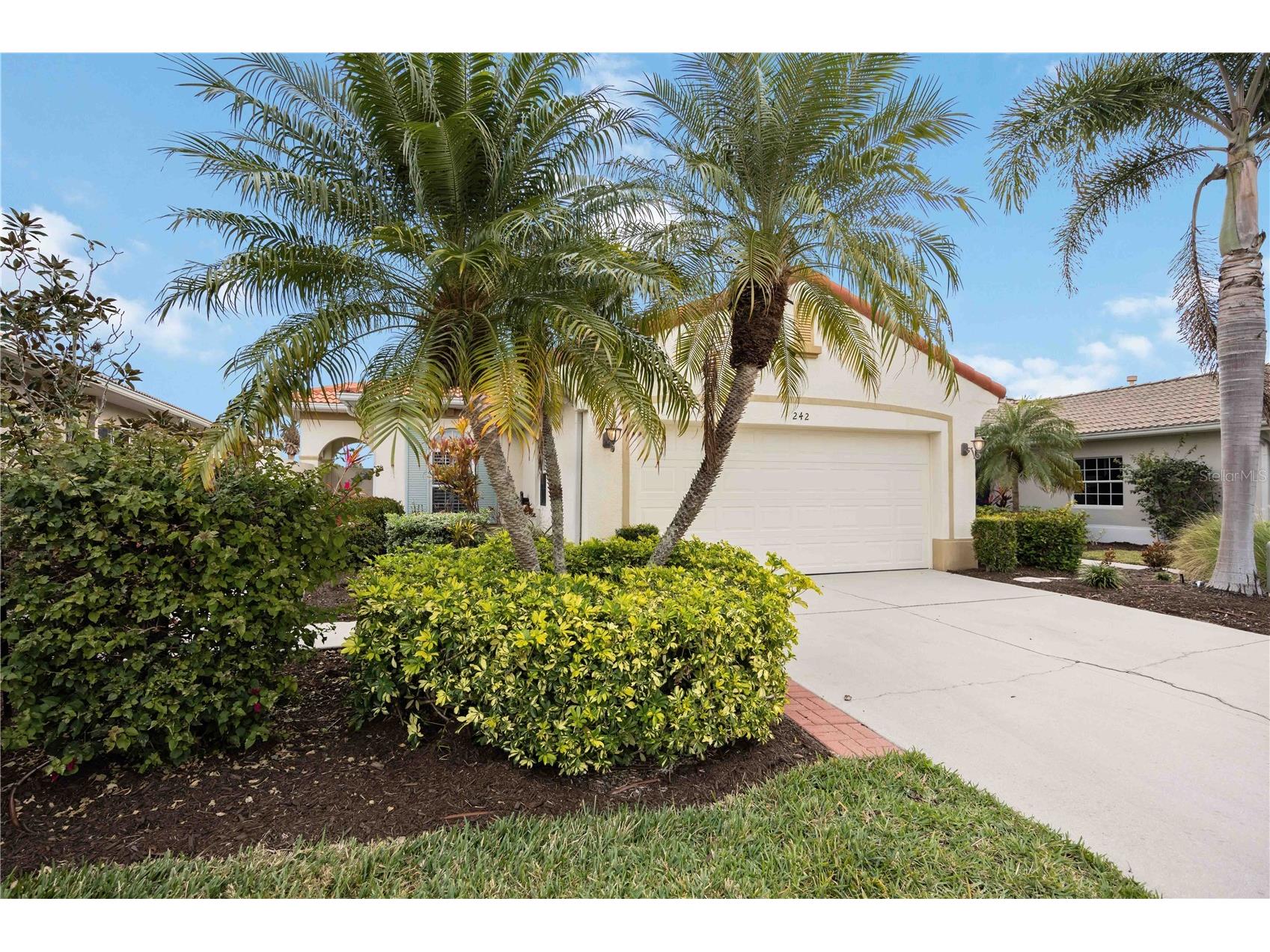 242 Mestre Place North Venice FL 34275 A4695767 image1