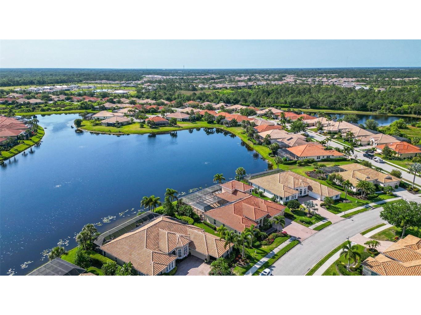 242 Pesaro Drive North Venice FL 34275 A4657901 image2