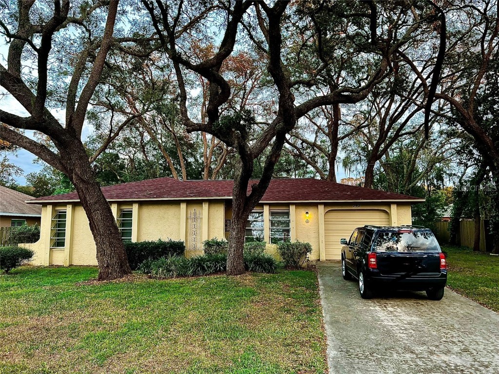 242 Portland Avenue Spring Hill FL 34606 W7841279 image1