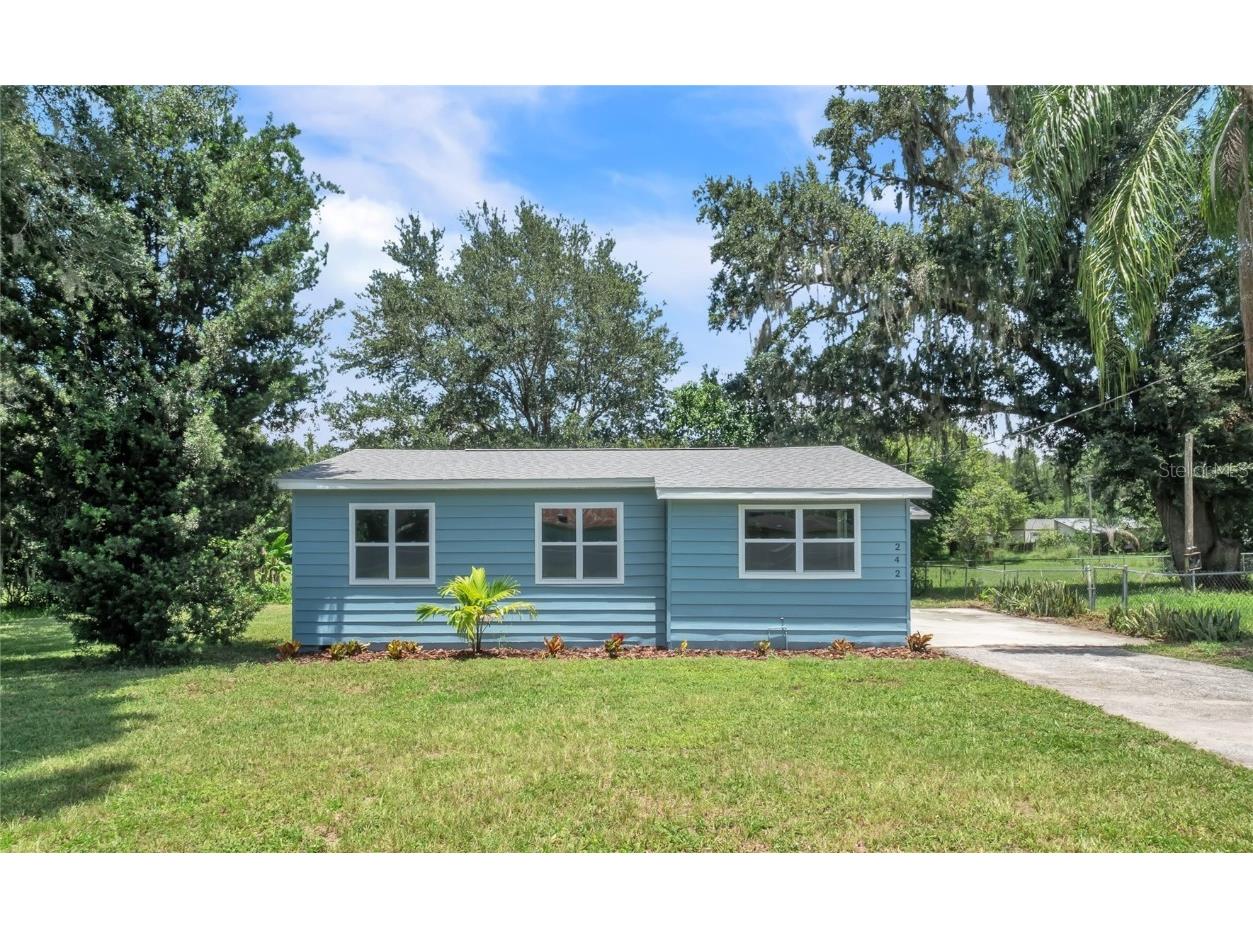 242 Sharon Street Center Hill FL 33514 O6083372 image1