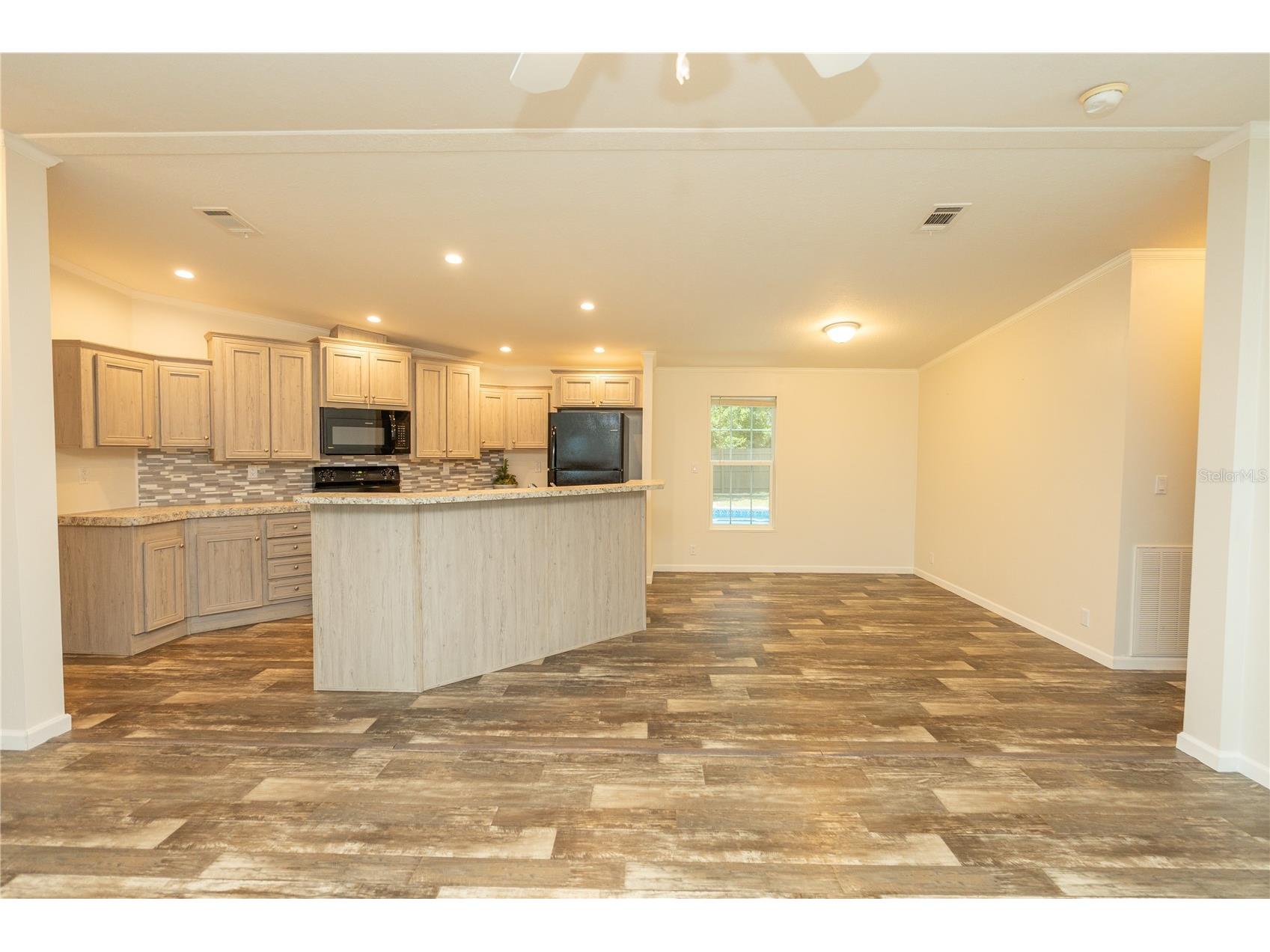 242 Skyline Drive Lady Lake FL 32159 R4911480 image7