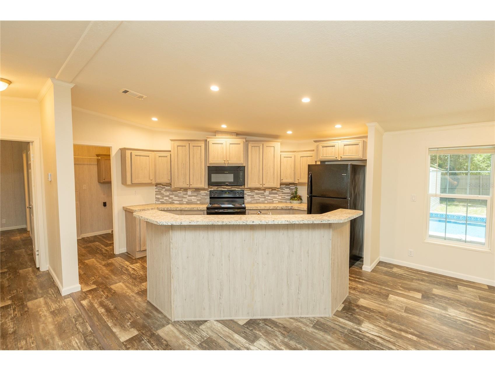 242 Skyline Drive Lady Lake FL 32159 R4911480 image8