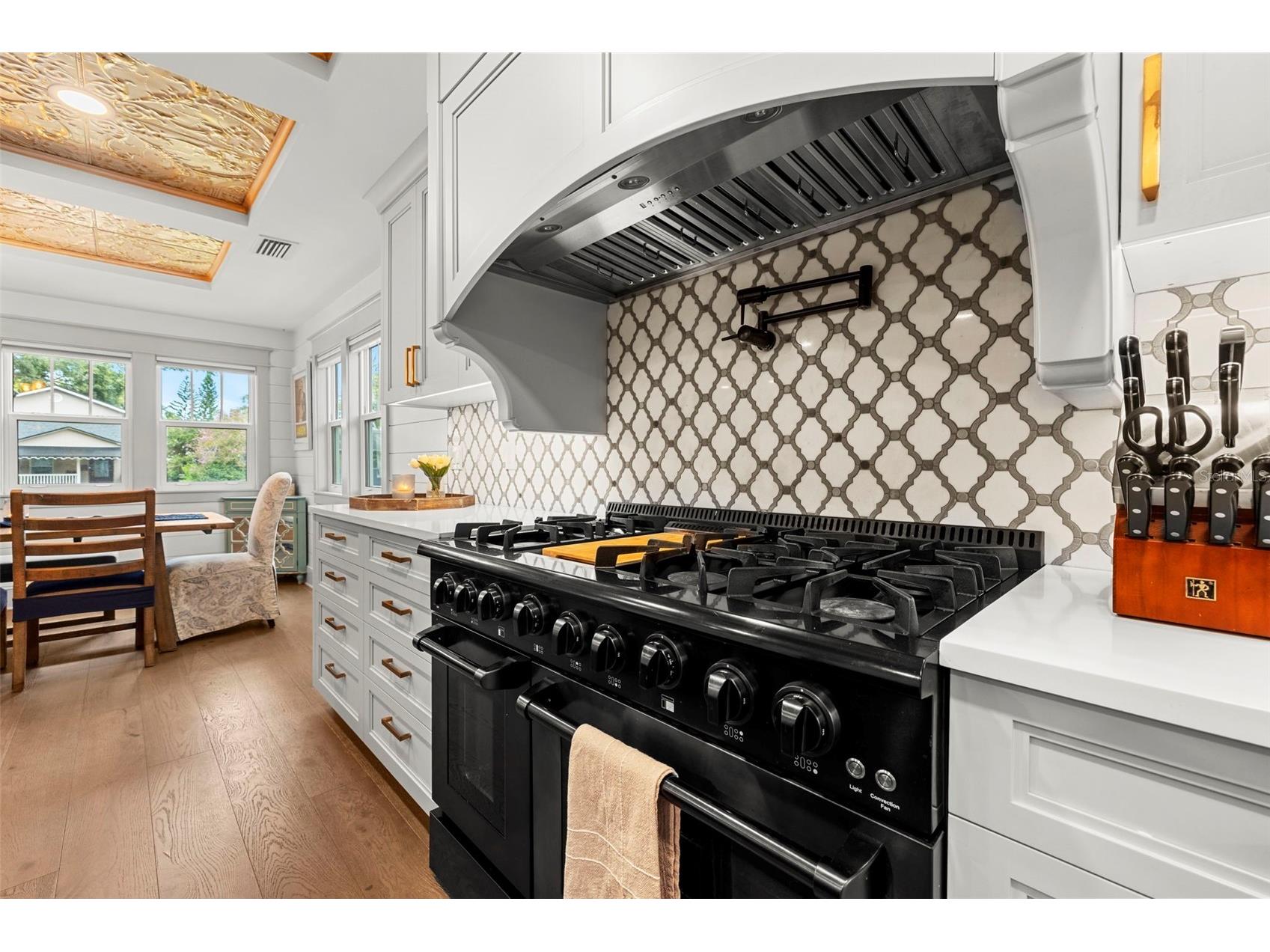 2420 14th Street N Saint Petersburg FL 33704 TB8470901 image14