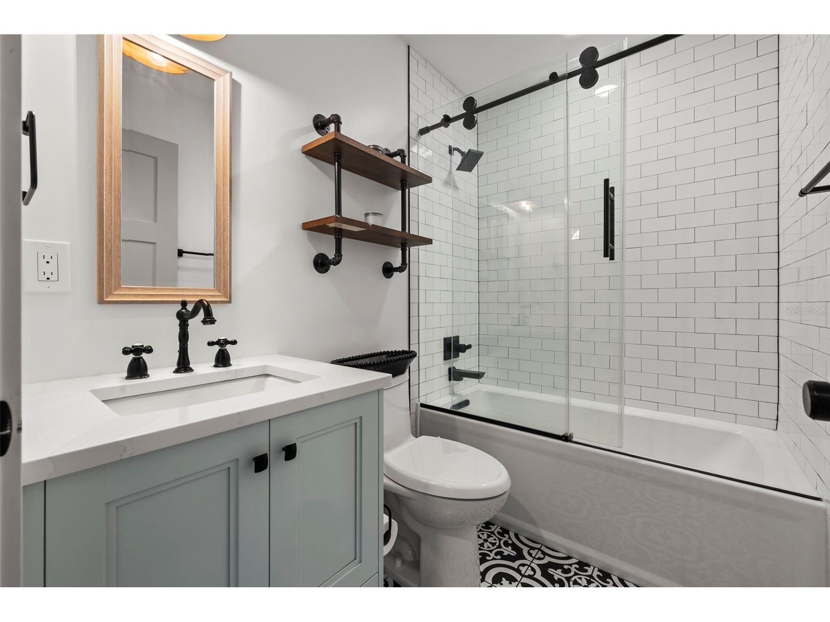 2420 14th Street N Saint Petersburg FL 33704 TB8470901 image27