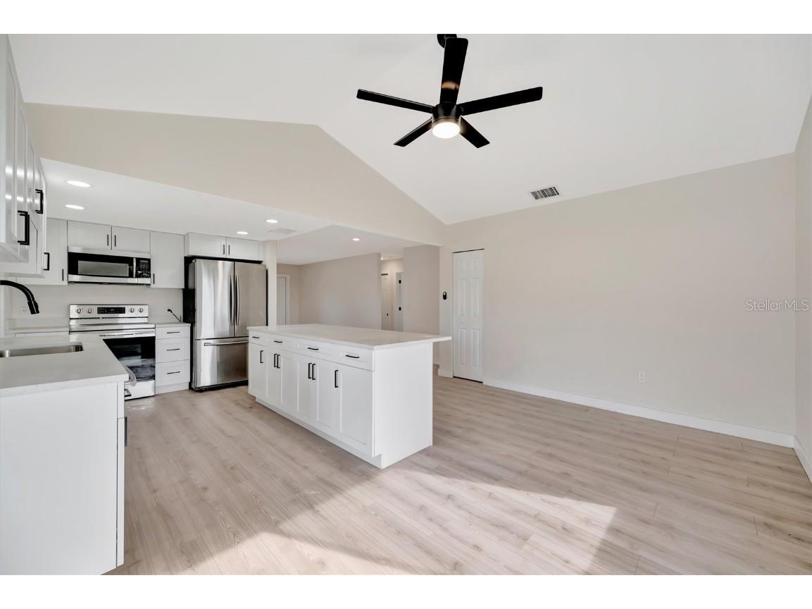 2420 16th Street W Palmetto FL 34221 A4667074 image11