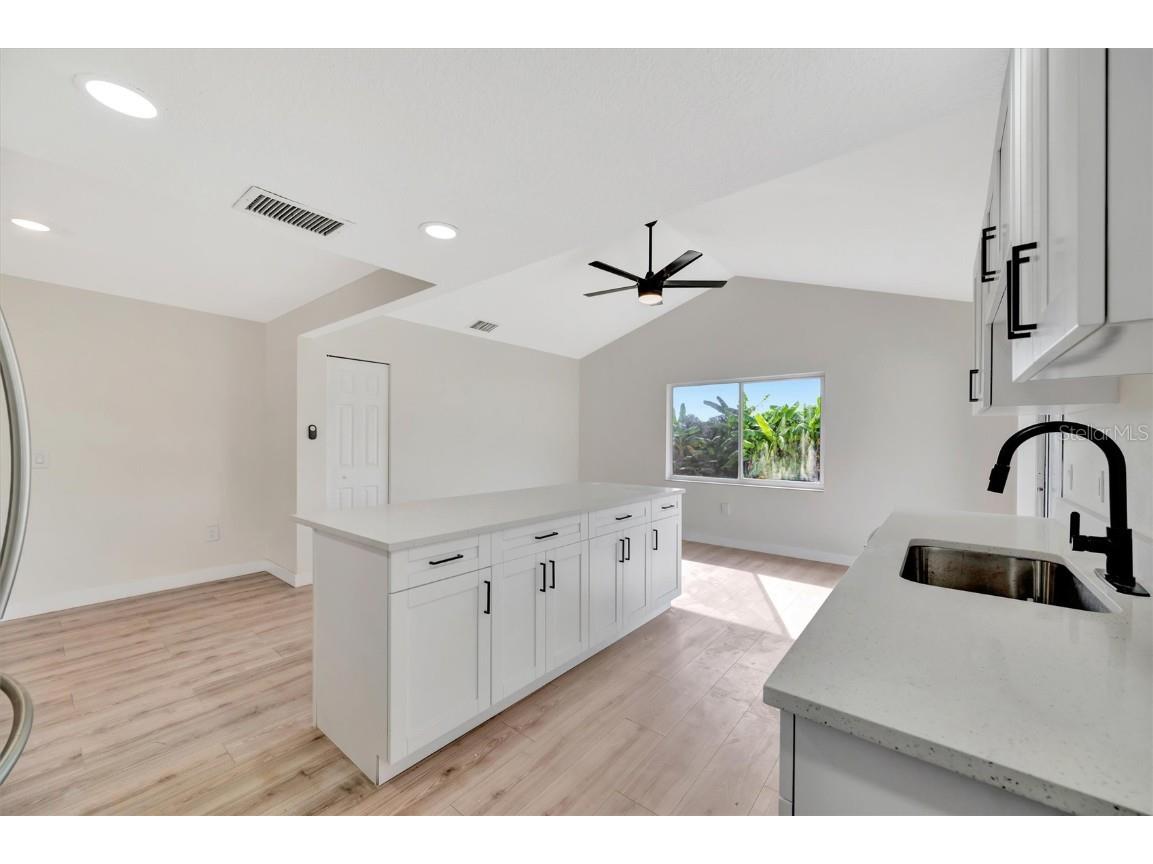 2420 16th Street W Palmetto FL 34221 A4667074 image15