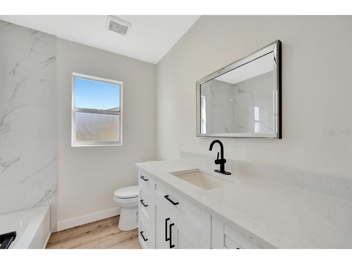 2420 16th Street W Palmetto FL 34221 A4667074 image30