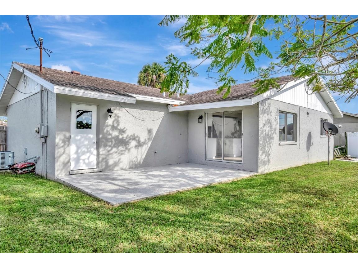 2420 16th Street W Palmetto FL 34221 A4667074 image35