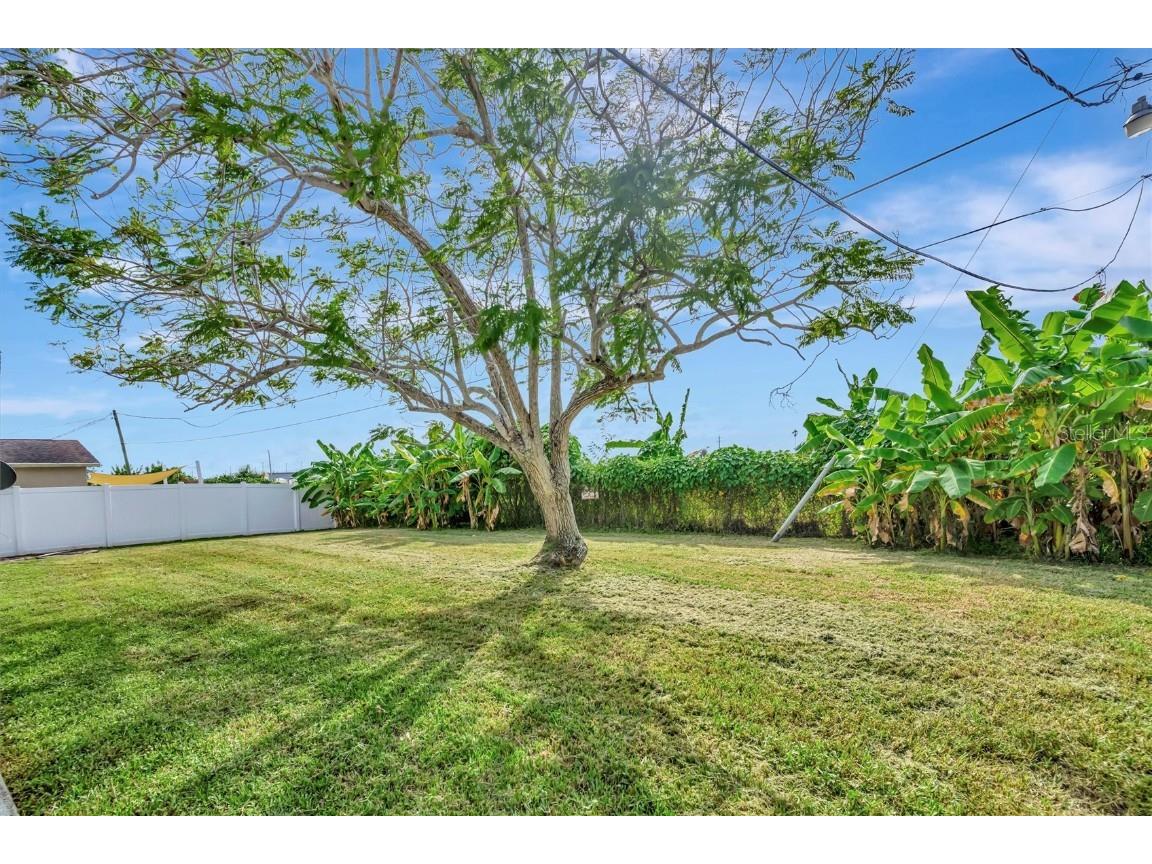 2420 16th Street W Palmetto FL 34221 A4667074 image37