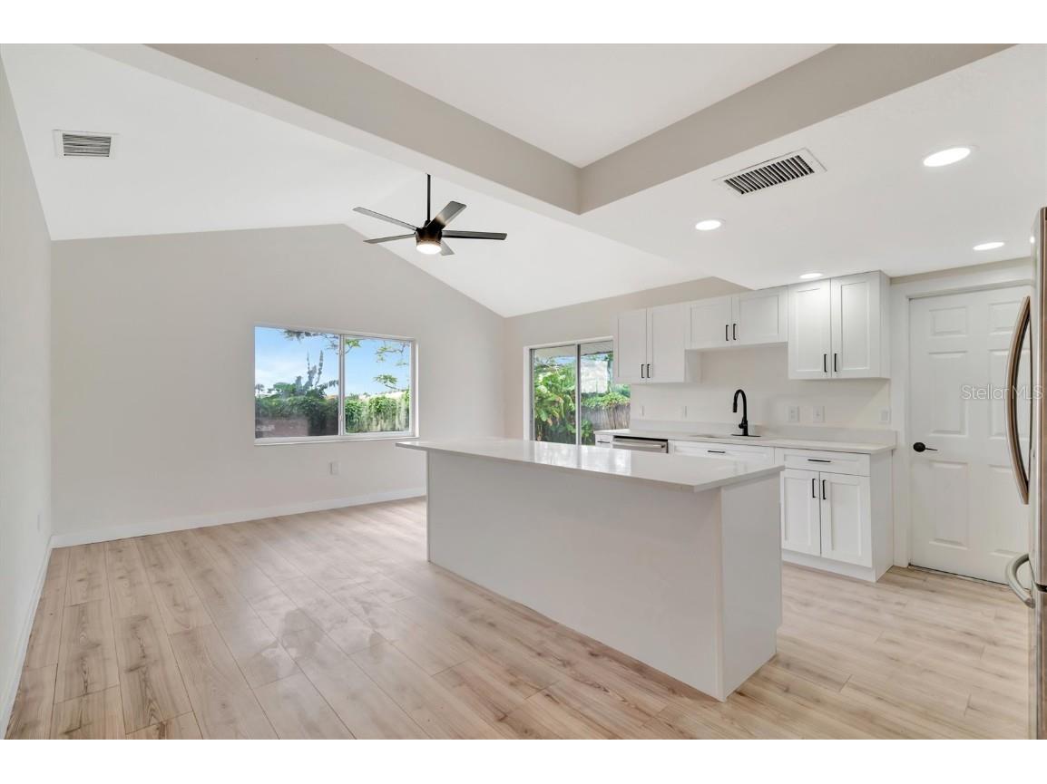 2420 16th Street W Palmetto FL 34221 A4667074 image6