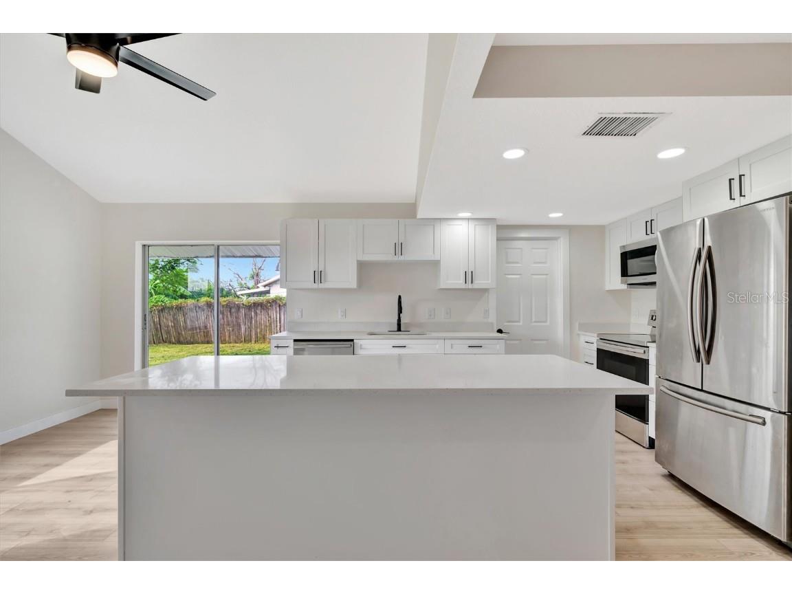 2420 16th Street W Palmetto FL 34221 A4667074 image7