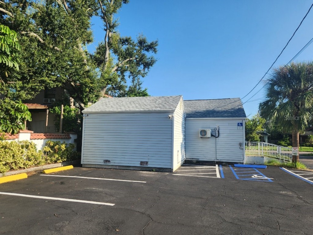 2420 1st Avenue N Saint Petersburg FL 33713 TB8419559 image4