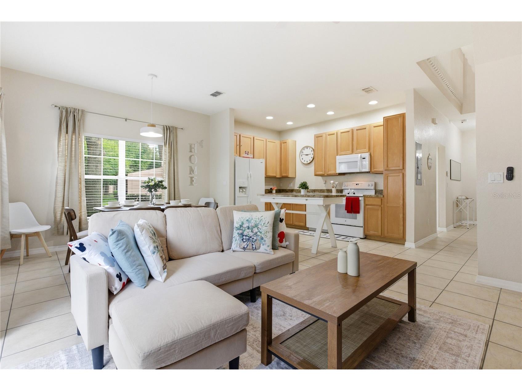 2420 Caravelle Circle Kissimmee FL 34746 O6402472 image19