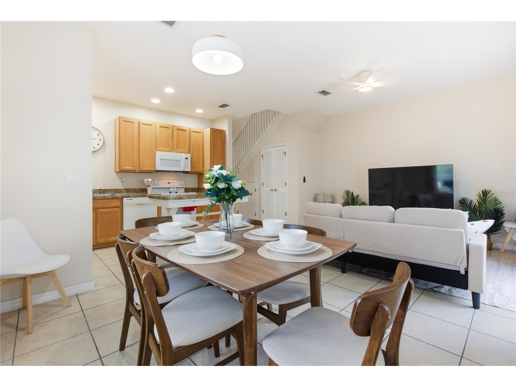 2420 Caravelle Circle Kissimmee FL 34746 O6402472 image23