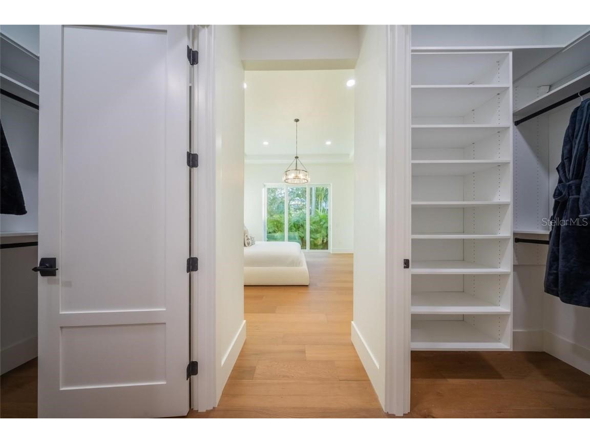 2420 Floyd Street Sarasota FL 34239 A4672642 image17