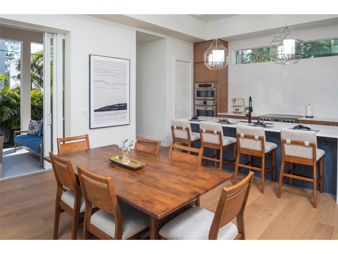 2420 Floyd Street Sarasota FL 34239 A4672642 image32