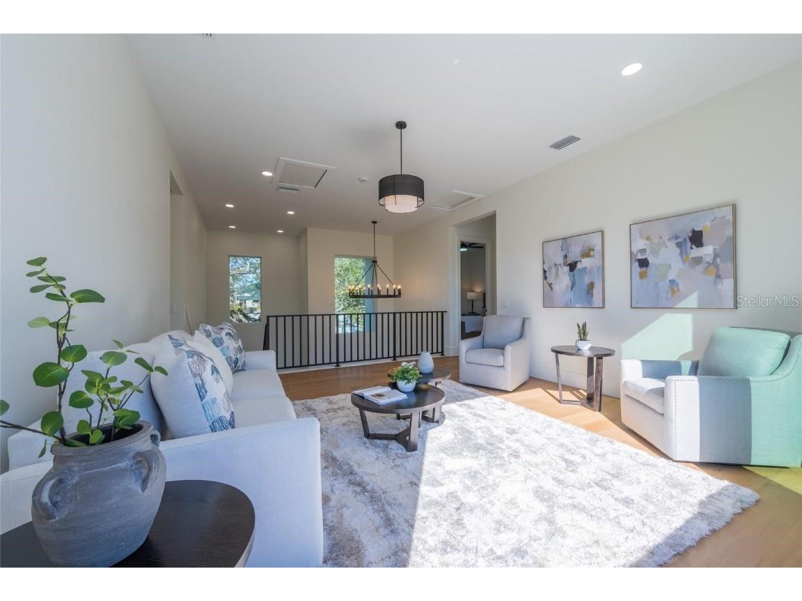 2420 Floyd Street Sarasota FL 34239 A4672642 image71