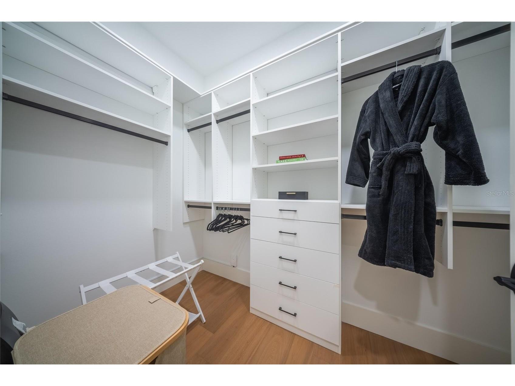 2420 Floyd Street Sarasota FL 34239 A4681867 image37