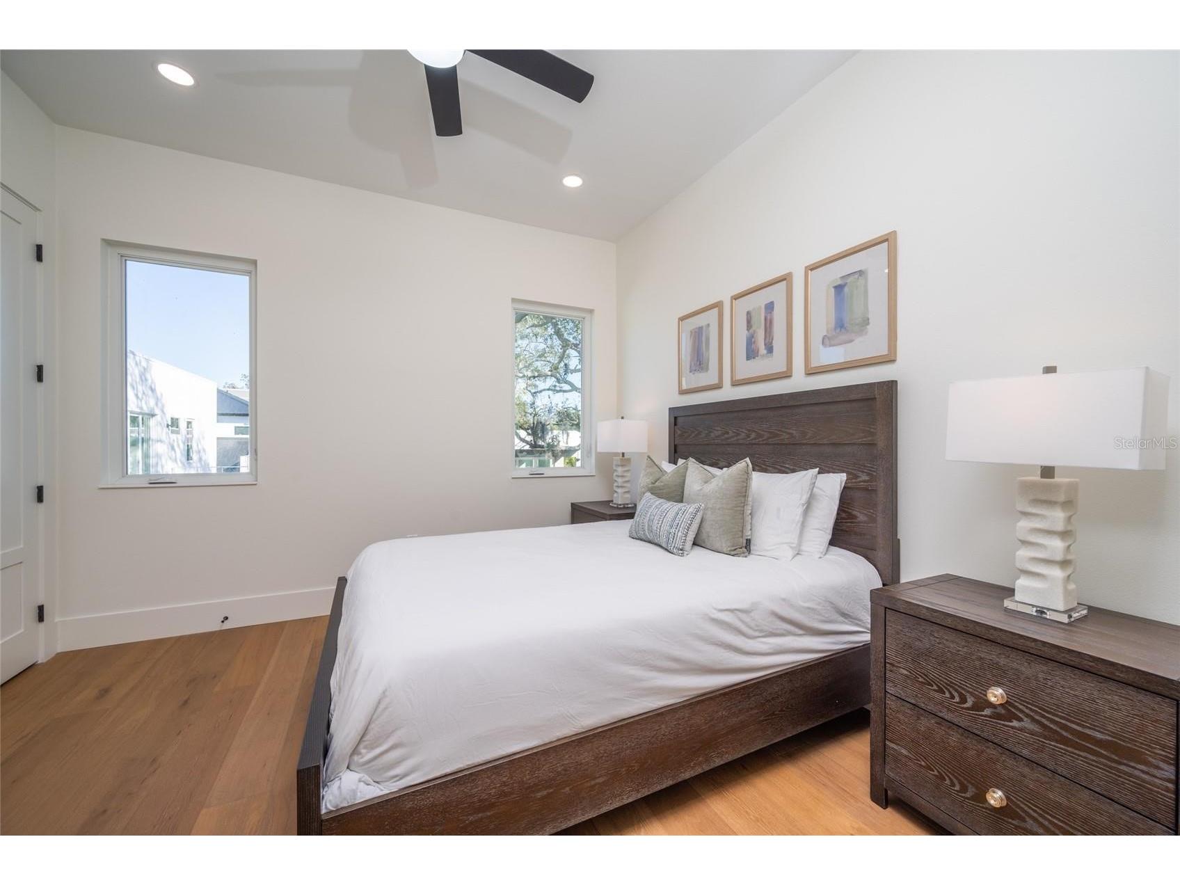 2420 Floyd Street Sarasota FL 34239 A4681867 image84