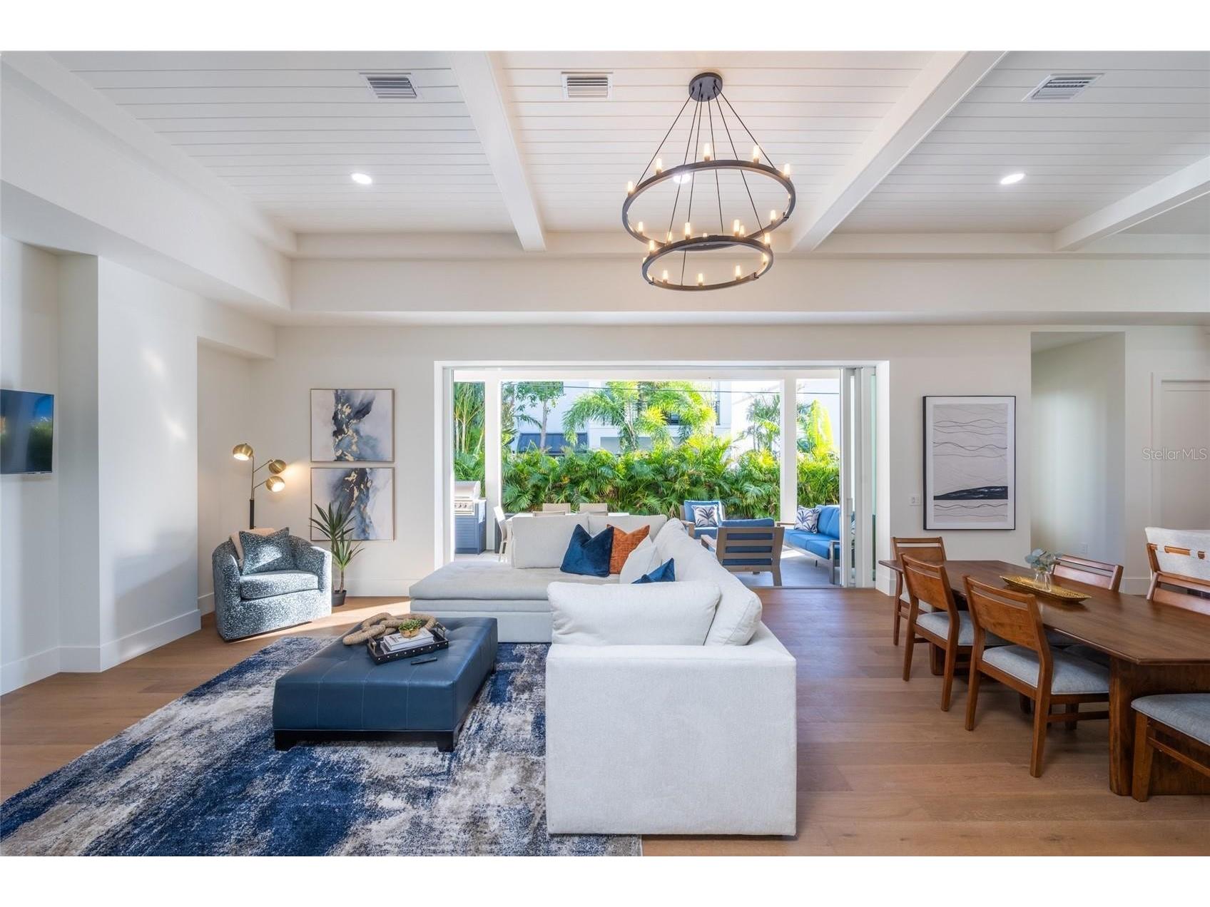 2420 Floyd Street Sarasota FL 34239 A4681867 image9