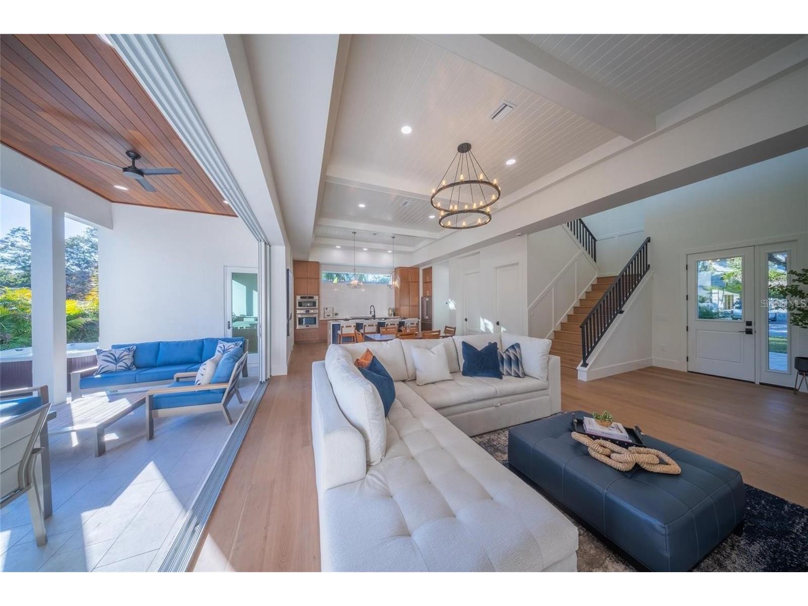 2420 Floyd Street Sarasota FL 34239 A4696046 image11