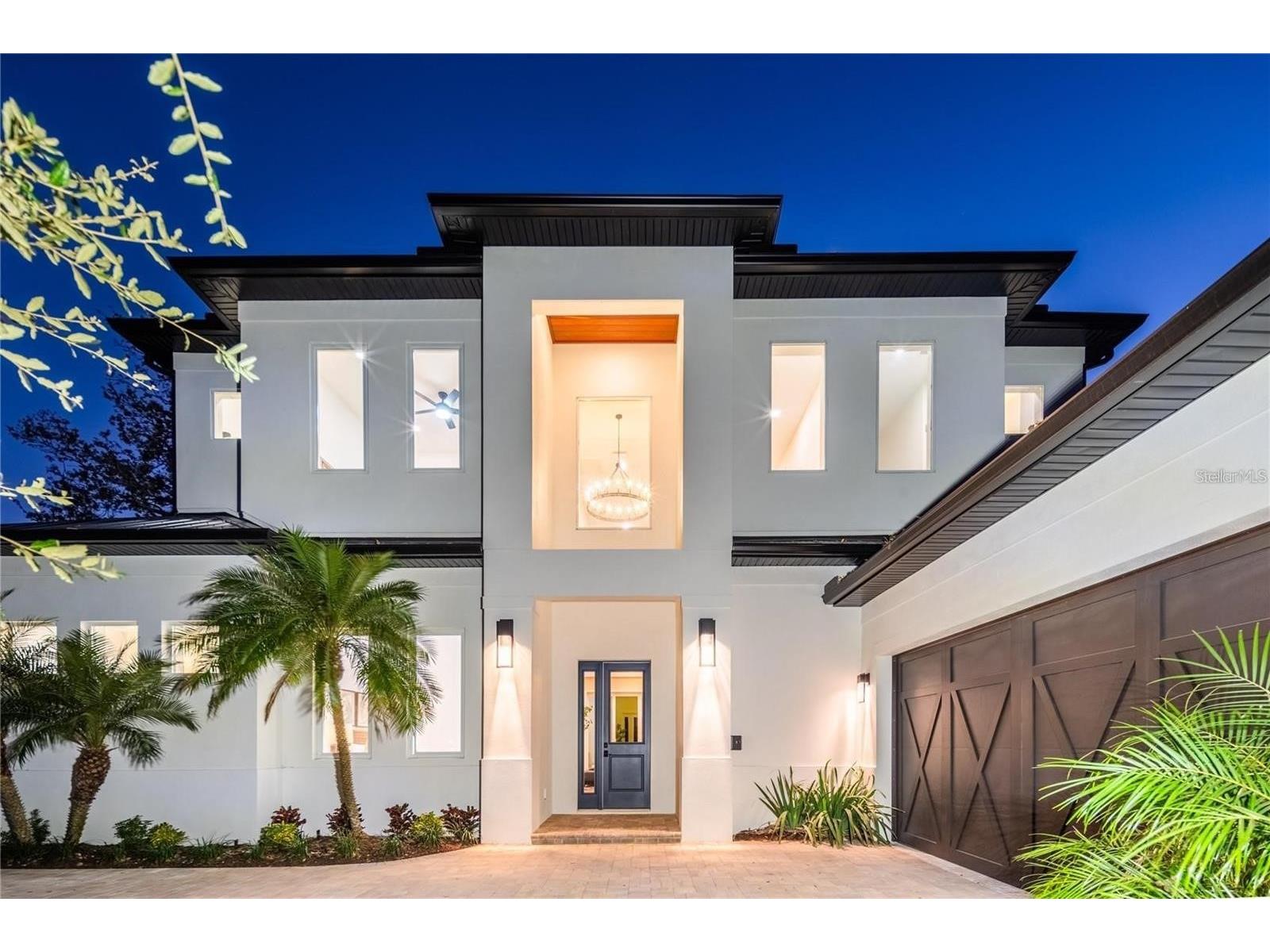 2420 Floyd Street Sarasota FL 34239 A4696046 image2