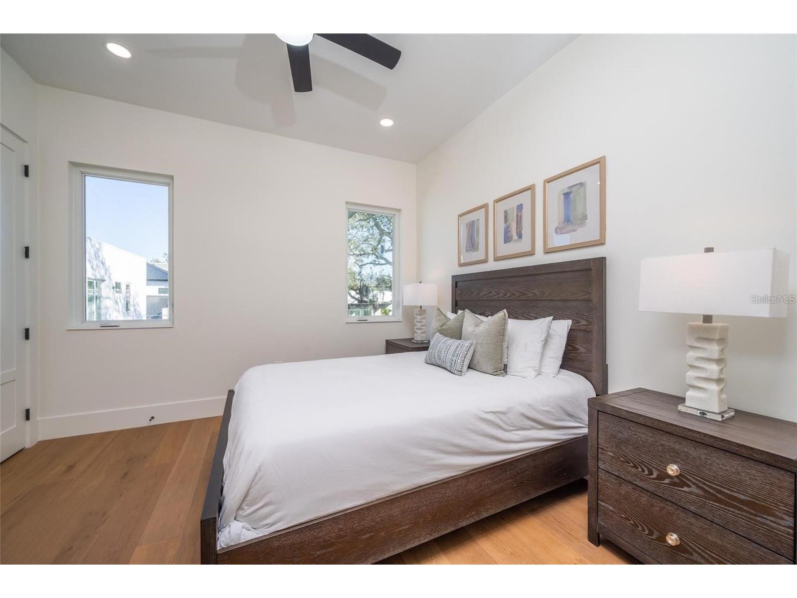 2420 Floyd Street Sarasota FL 34239 A4696046 image65