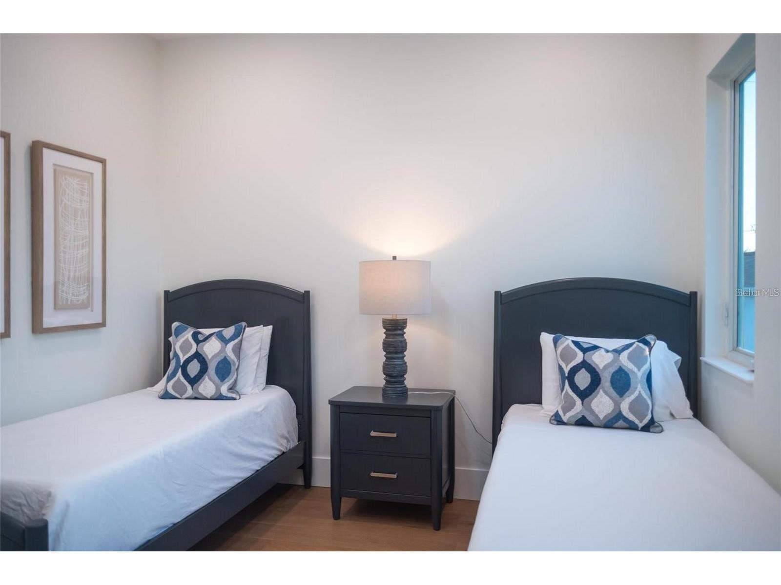 2420 Floyd Street Sarasota FL 34239 A4696046 image68