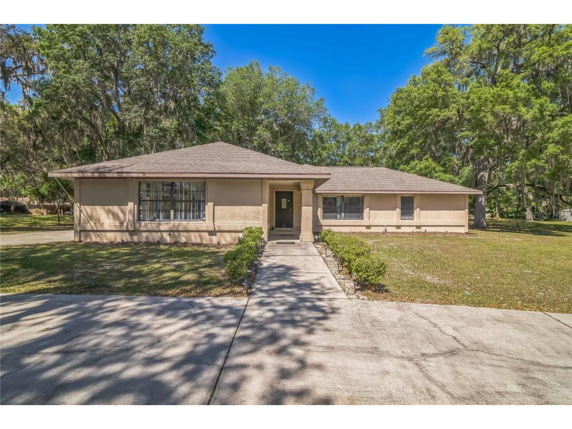 2420 NE 65th Terrace Gainesville FL 32609 TB8372515 image1