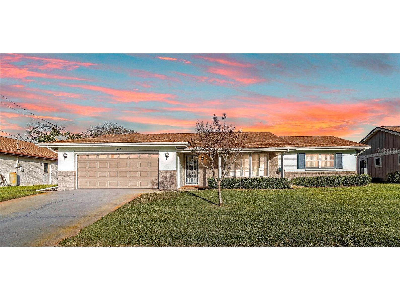 2420 Pine Tree Circle Drive Orange City FL 32763 V4945834 image1